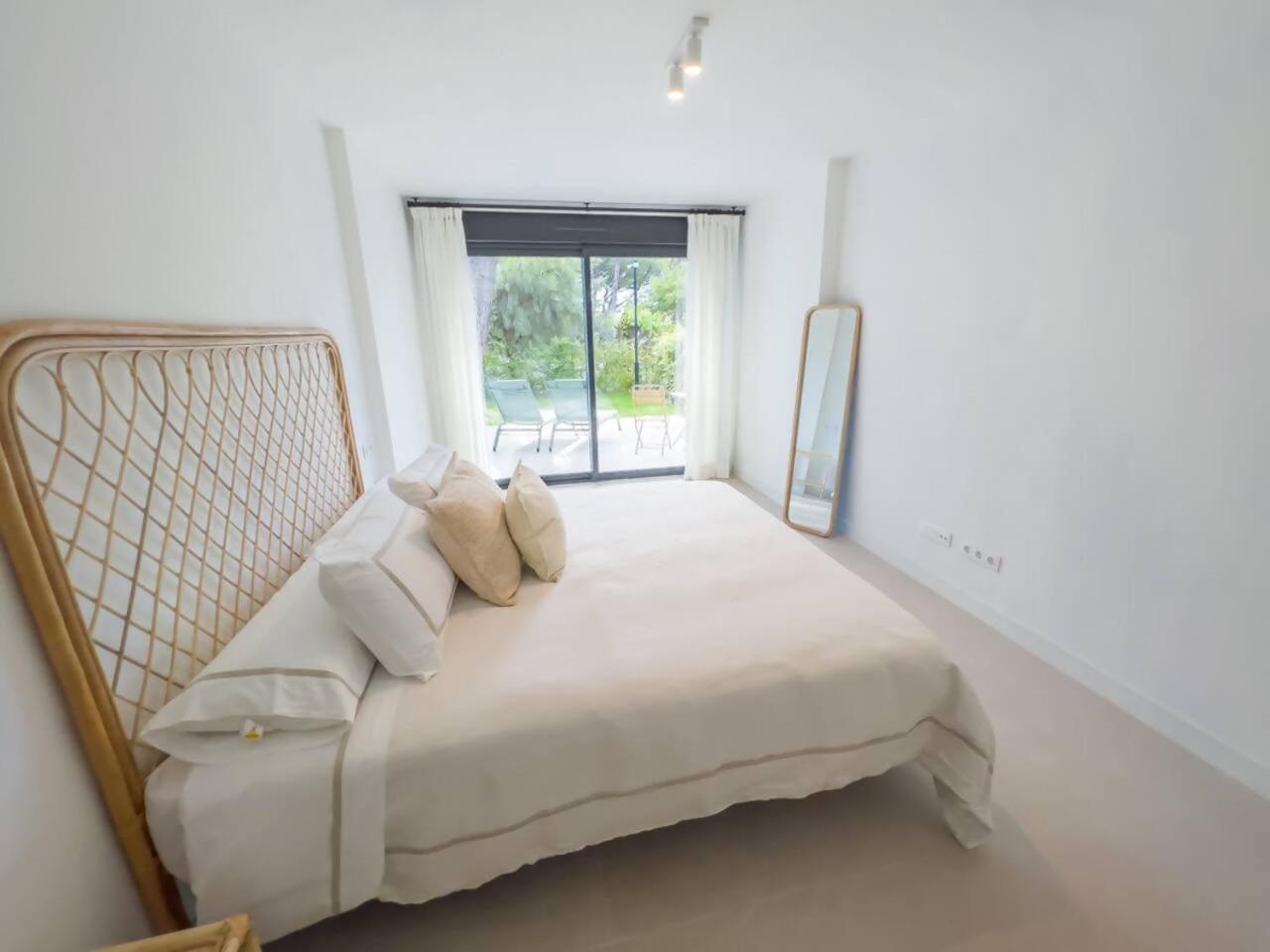 마르베야 Bajo Con Jardin En La Milla De Oro 아파트 외부 사진