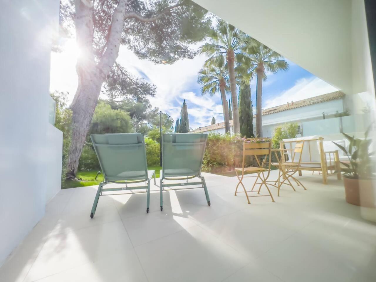 마르베야 Bajo Con Jardin En La Milla De Oro 아파트 외부 사진